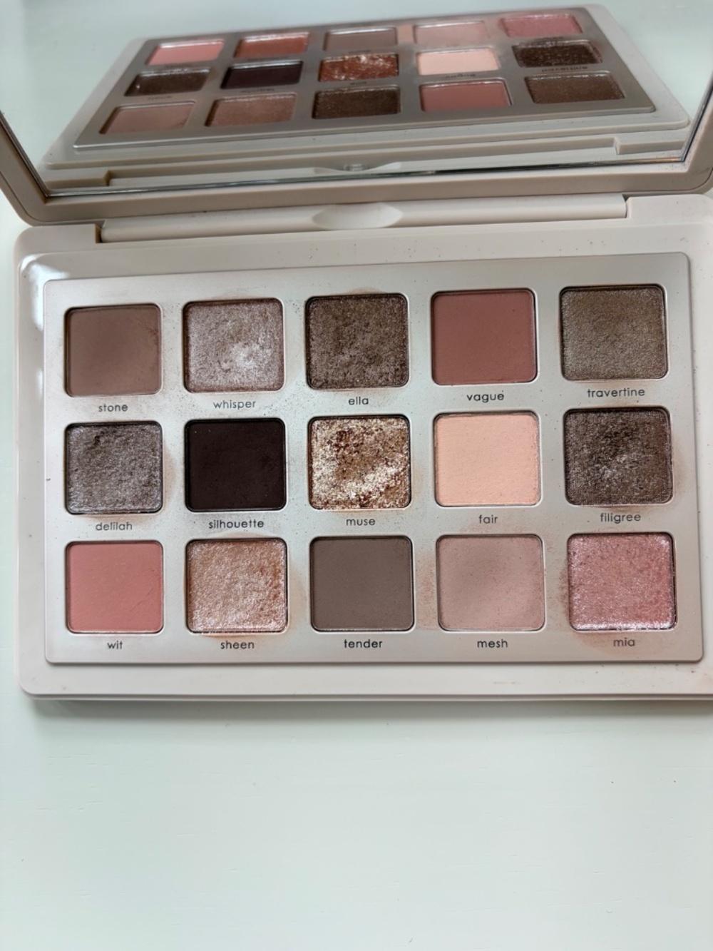 Natasha Denona I need a nude eyeshadow palette - Picture 4 of 4